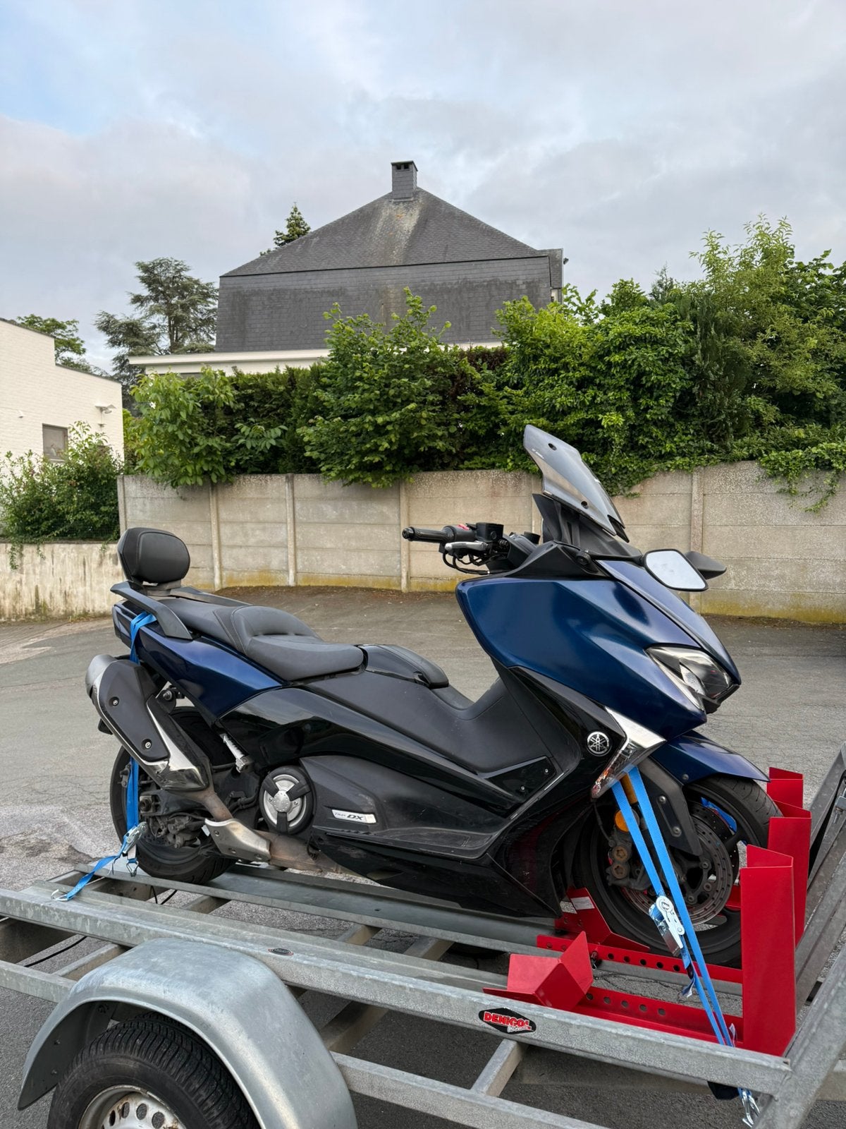 Tmax Dx 530, Enlèvement, Comme neuf, Électrique