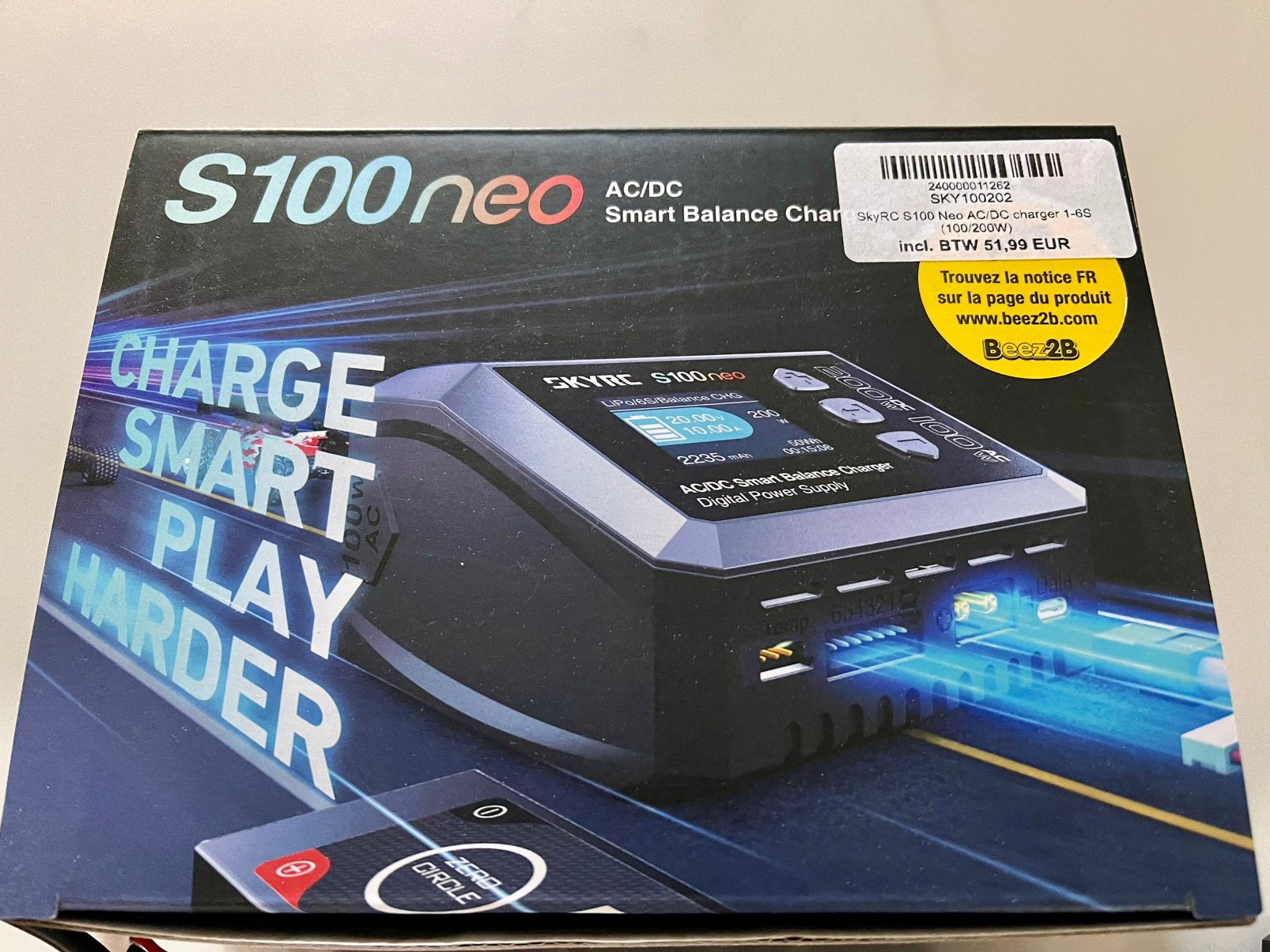 Batterijlader en 3 lipo’s, Ophalen of Verzenden, Nieuw, Schaal 1:10, Auto offroad