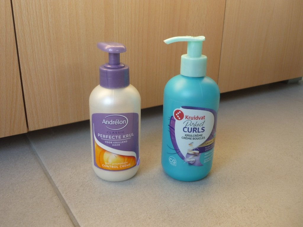 Gratis Set van 2 krulcreme voor het haar, Ophalen