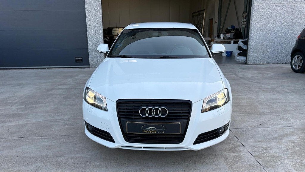 Audi A3 1.4 Benzine Euro 5 FULL S-LINE 2010 Gekeurd VVK, Auto's, Audi, Voorwielaandrijving, Zwart, 4 cilinders, Leder en Stof