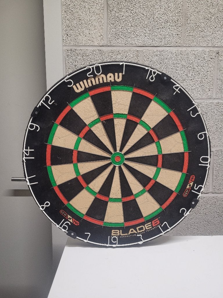 Dartsblok, Ophalen, Zo goed als nieuw, Dartbord