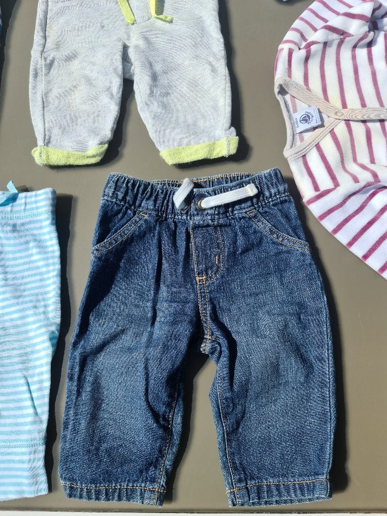 jeans broek Carter 3m 62cm, Enfants & Bébés, Enlèvement, Comme neuf