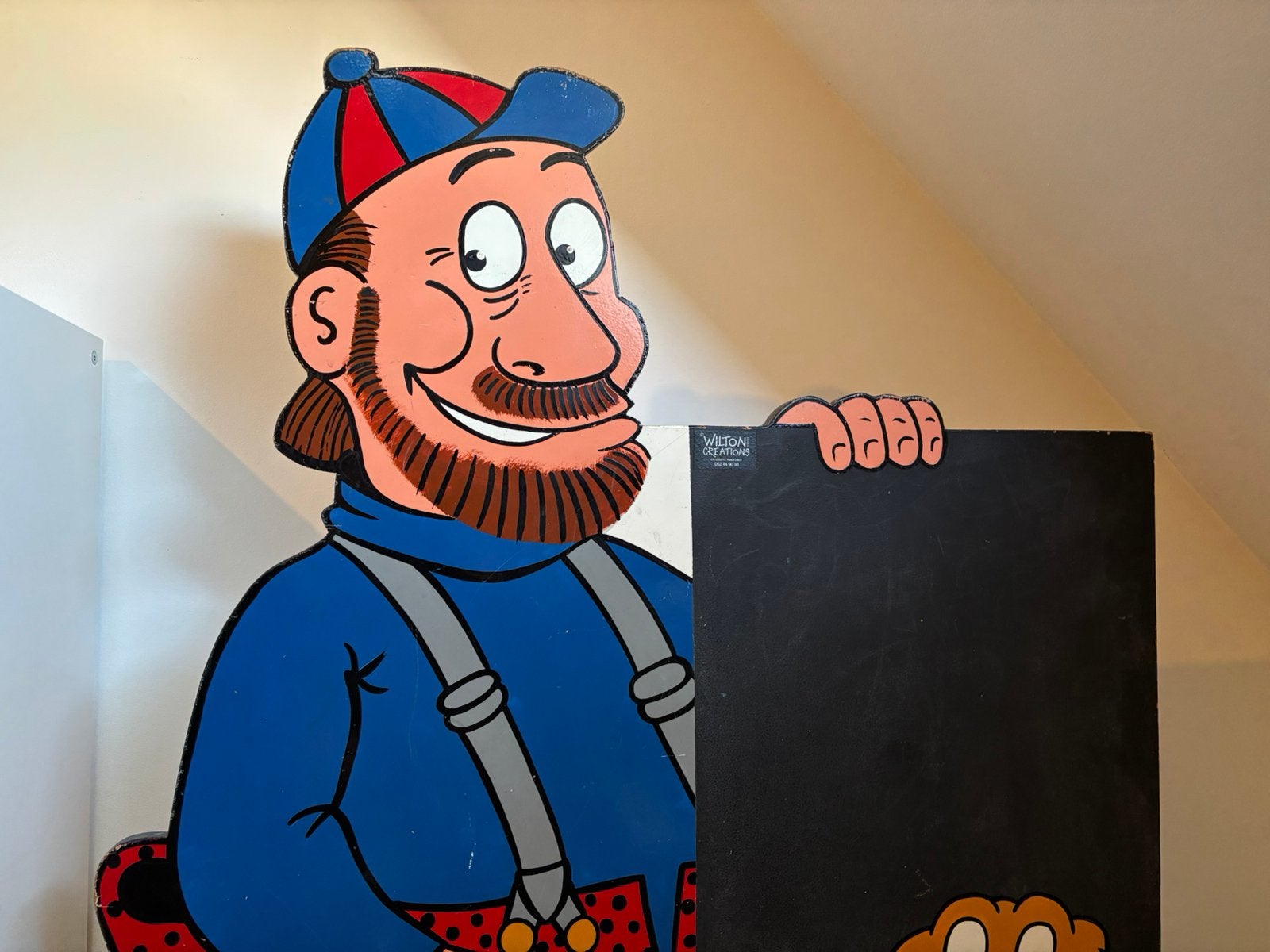 ZELDZAAM! Houten Urbanus bord, Ophalen, Overige figuren, Zo goed als nieuw
