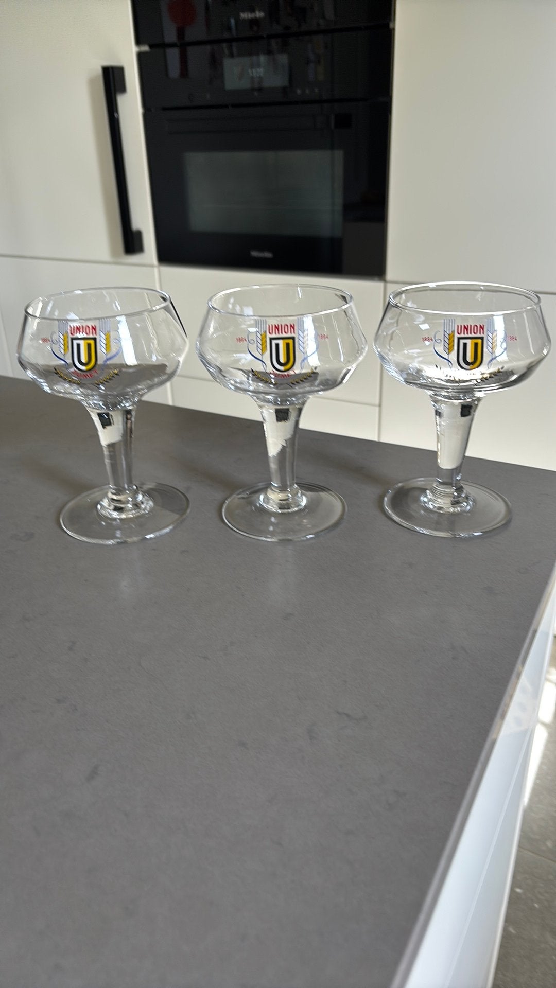 Brouwerij UNION Jumet  3stuks, Ophalen of Verzenden, Zo goed als nieuw