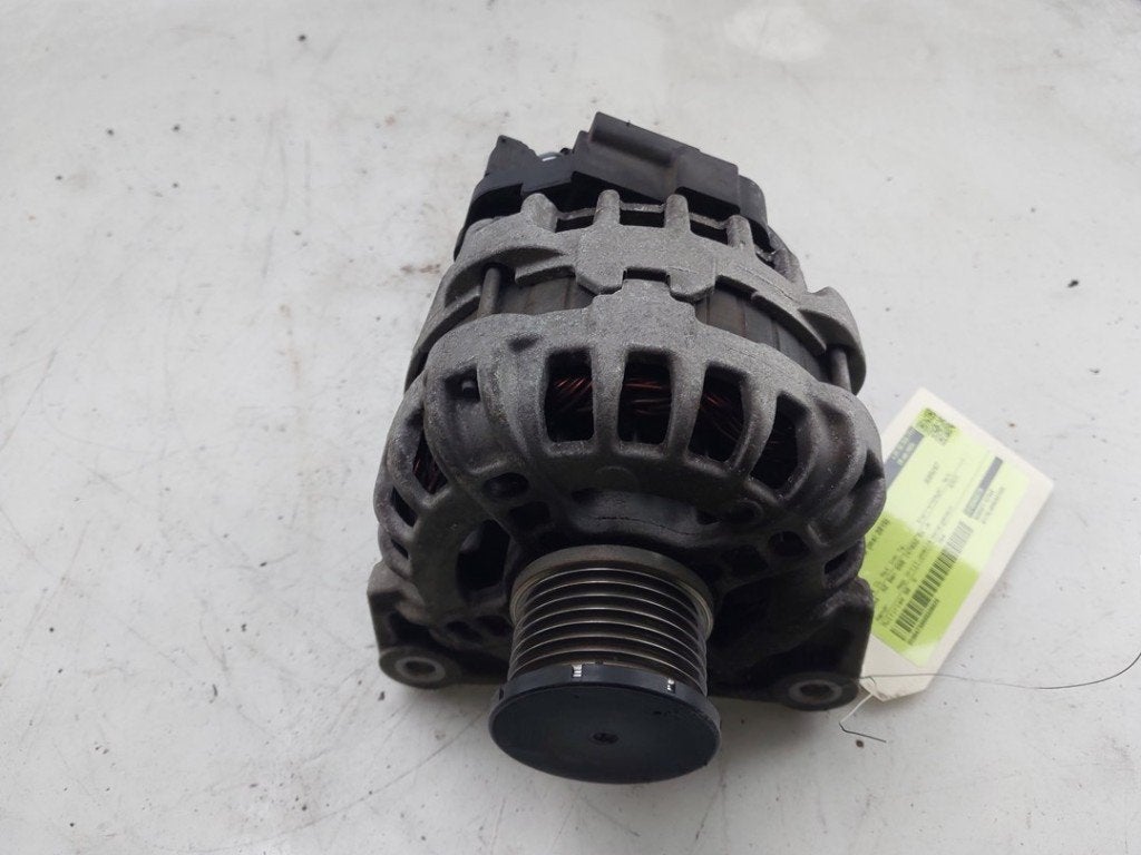 DYNAMO Clio IV Estate / Grandtour (7R) (|231006007R|), Robert Bosch AG, Gebruikt, Renault, Robert-Bosch-Allee 1
74232  Abstatt, DE