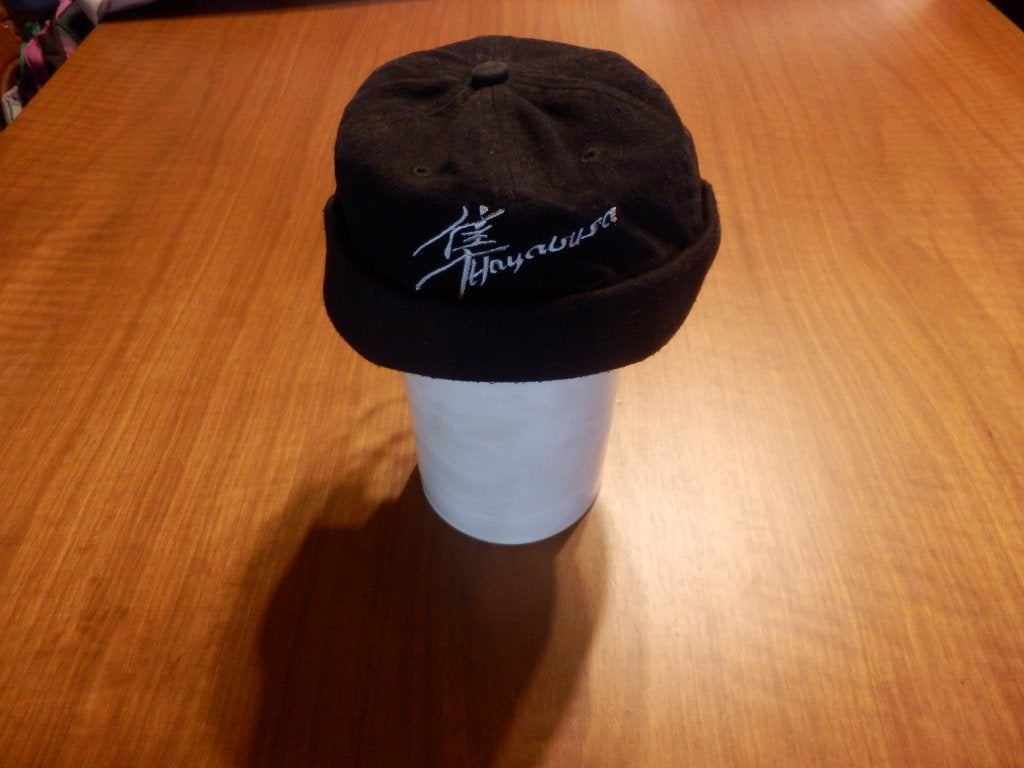 (27) - bonnet femme noir T.S  = Hayabusa =, Kleding | Dames, Mutsen, Sjaals en Handschoenen, Hayabusa, Ophalen of Verzenden, Zo goed als nieuw