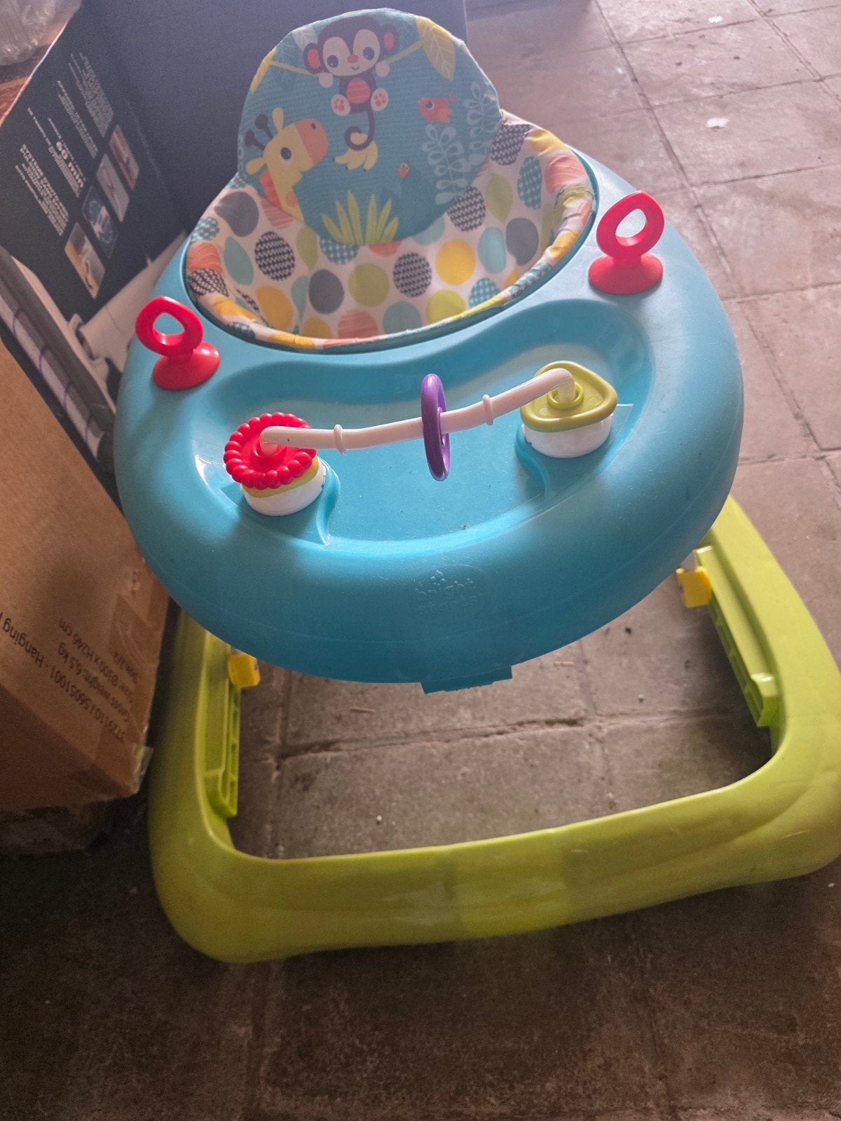 trotteur bébé, Enlèvement