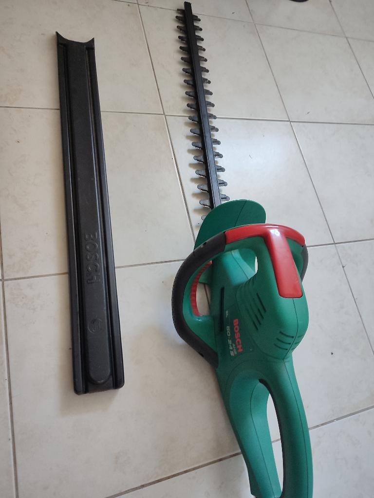 Taille-haie électrique Bosch AHS 60-24S 550W, Enlèvement, Électrique, Bosch