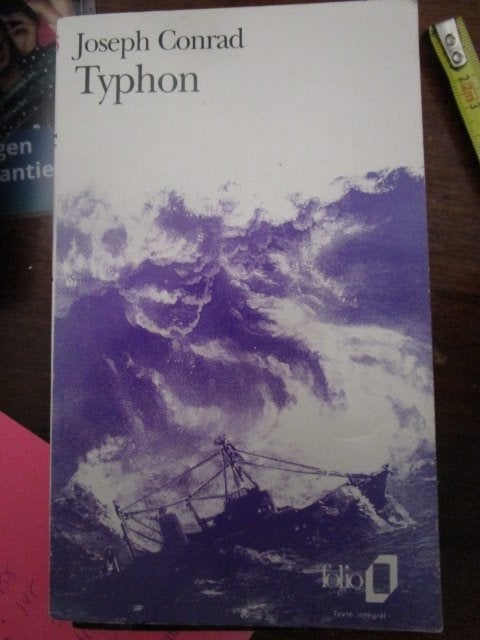 Livre "Typhon" Joseph Conrad  (Poche), Livres, Romans, Utilisé, Belgique, Enlèvement ou Envoi