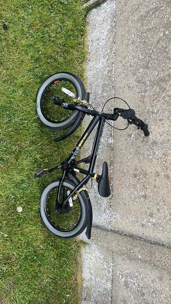 Vélo BMX Volare pour enfants 16 pouces - noir - d'occasion, Enlèvement, Comme neuf