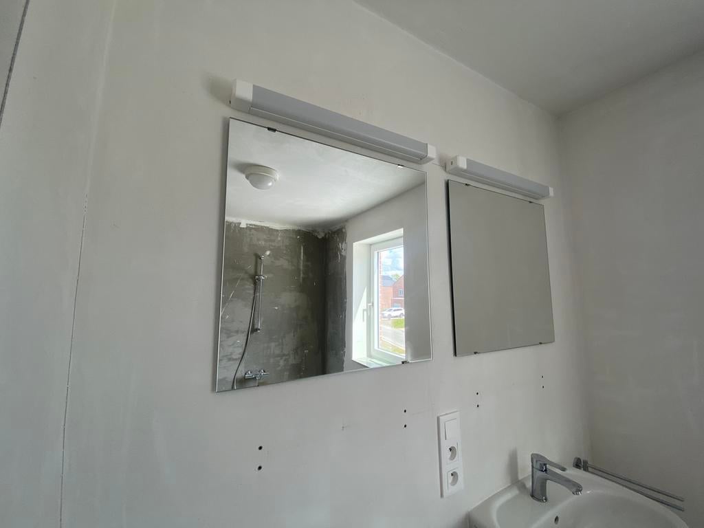 Nieuw!! Vierkante spiegels 3 stuks, 2 lampen badkamer, Ophalen, Zo goed als nieuw