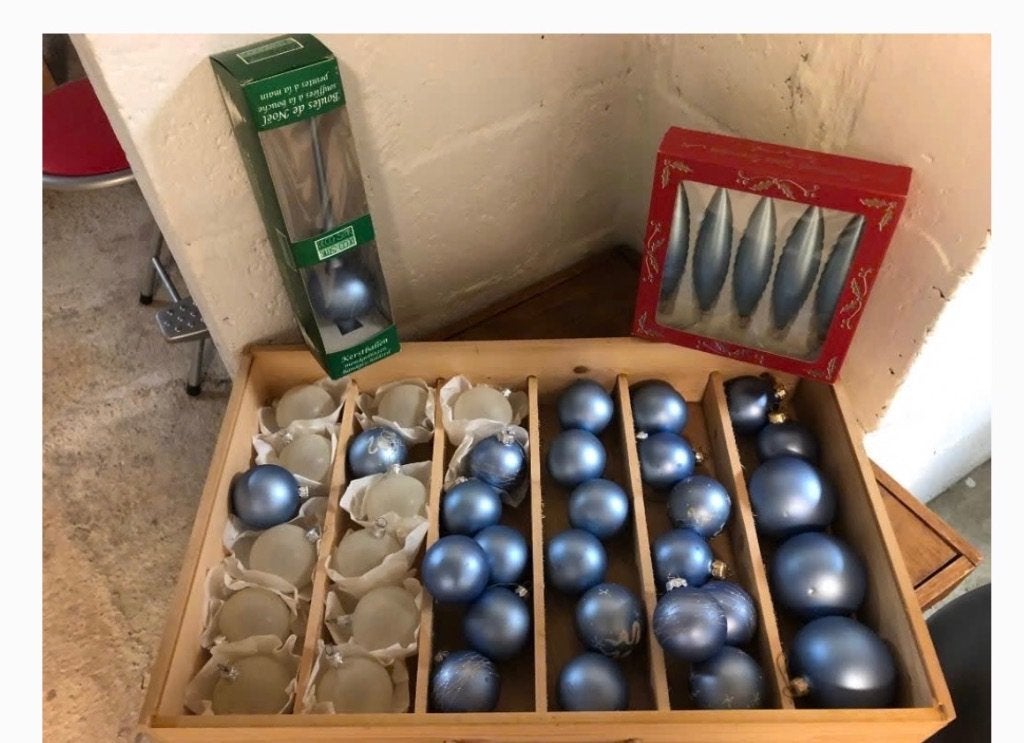 Kerstballen, Ophalen, Zo goed als nieuw