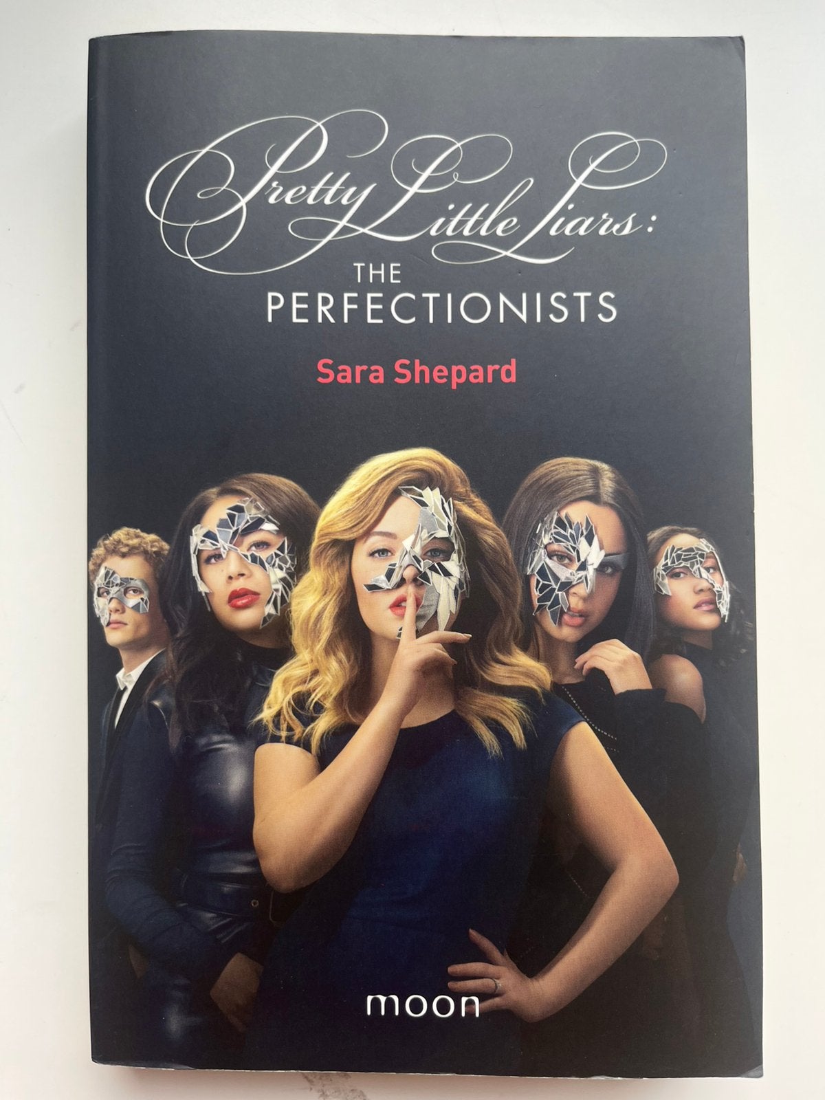 Sara Shepard - The Perfectionists, Boeken, Ophalen of Verzenden, Sara Shepard, Fictie