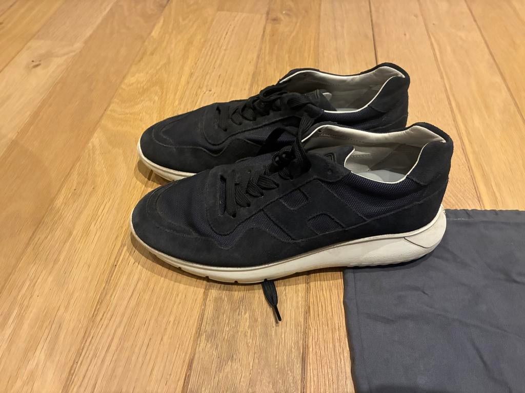 Hogan (42), Blauw, Ophalen of Verzenden, Sneakers, Gedragen