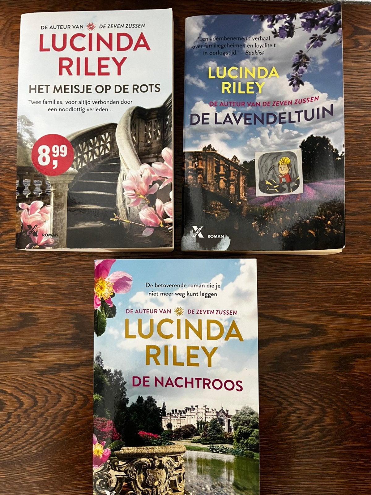 Lucinda Riley boeken, Boeken, Chicklit, Ophalen, Zo goed als nieuw