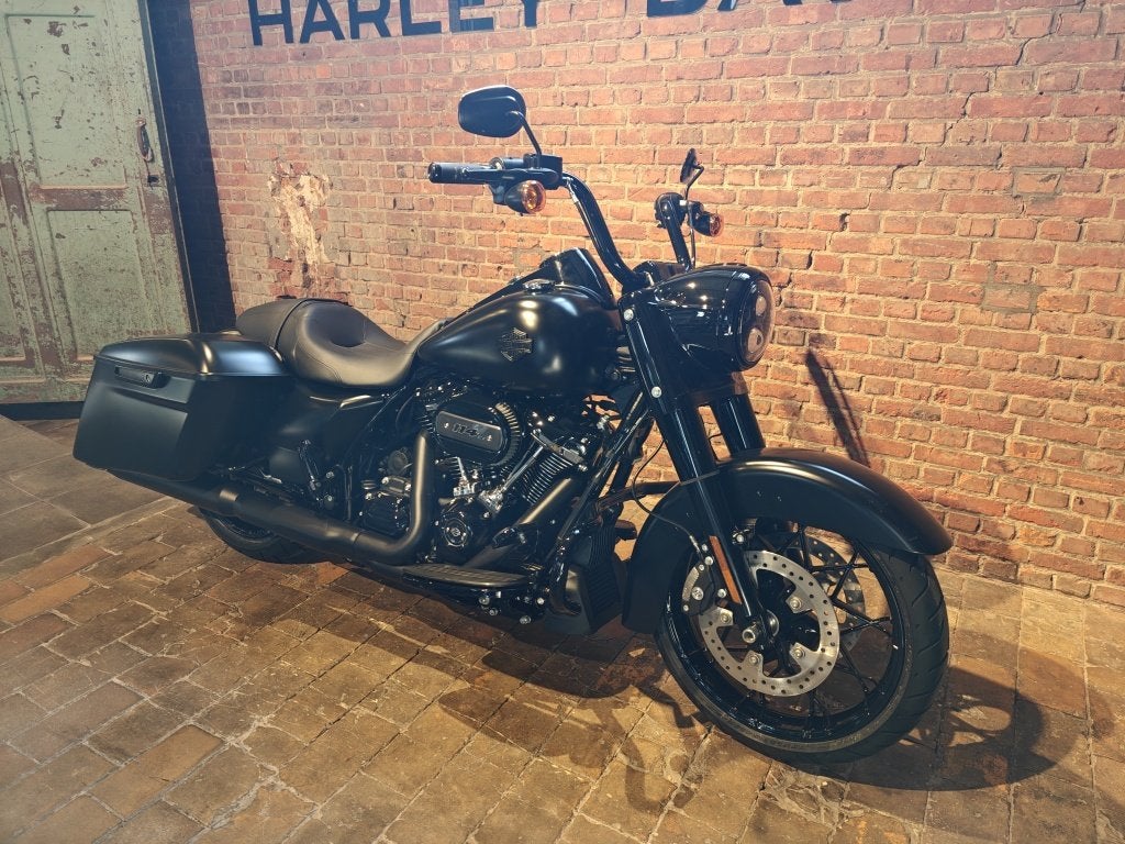 Harley-Davidson TOURING FLHRXS ROAD KING SPECIAL, Harley-Davidson, Meer dan 35 kW, Overig, Gentweg 32
9940  Evergem