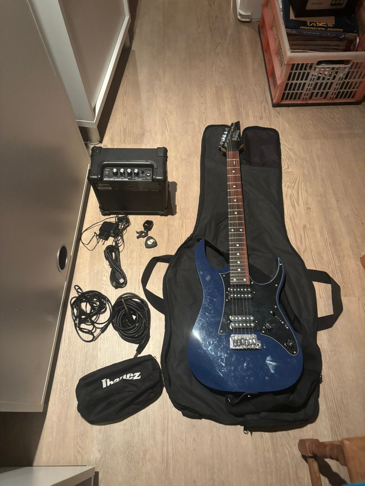 Elektrische gitaar van Ibanez, Musique & Instruments, Enlèvement ou Envoi, Comme neuf, Ibanez, Avec ampli