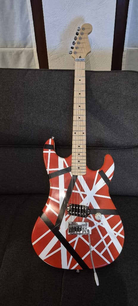 EVH Strat Kramer, Musique & Instruments, Instruments à corde | Guitares | Électriques, Enlèvement, Utilisé, Solid body, Autres marques