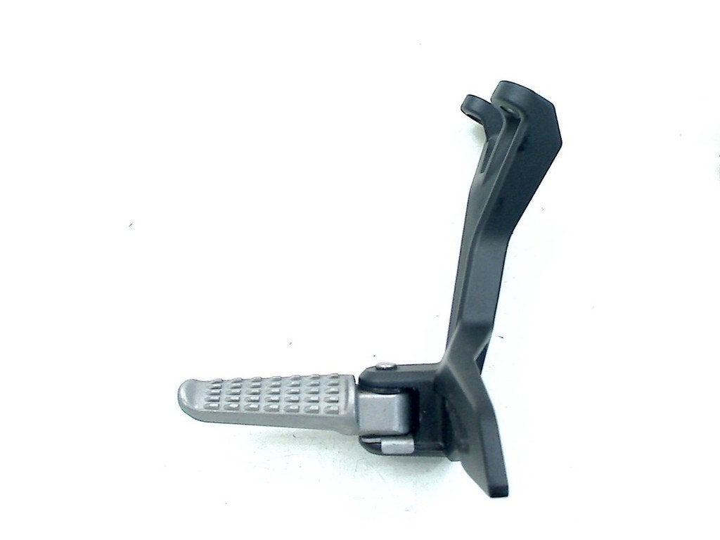 REPOSE PIEDS SUPPORT ARRIÈRE GAUCHE Kawasaki Z 400, Dhr. S. di Majo, Utilisé, Info@cama-motorparts.nl, P.J. Troelstraweg 8 8
3144 CX  MAASSLUIS, NL