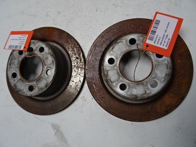 FREIN DISQUE ARRIÈRE BMW 2 serie (F22) (10-2012/06-2021), Mevr. I. Hauben, Utilisé, BMW, Rue de l'Espoir 34 34
4030  GRIVEGNÉE, BE