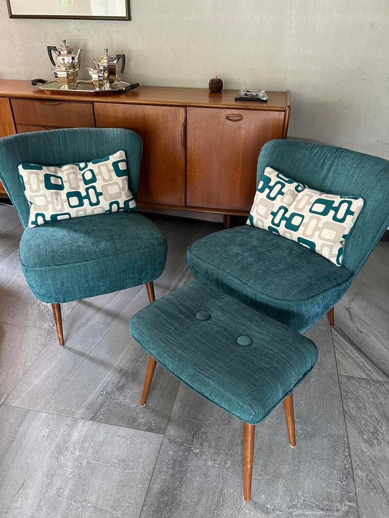 Lot de 2 fauteuils cocktail et repose pieds années 50-60, Ophalen, Zo goed als nieuw