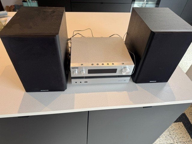 Kenwood DAB radio / CD, Ophalen, Zo goed als nieuw, Radio, Met cd-speler
