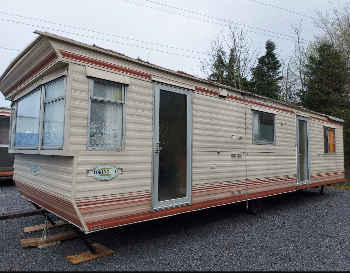 Sta caravan 9x3