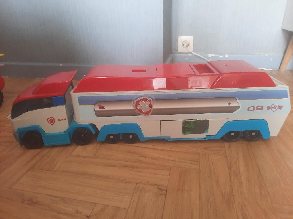 Paw patrol bus, Ophalen, Gebruikt