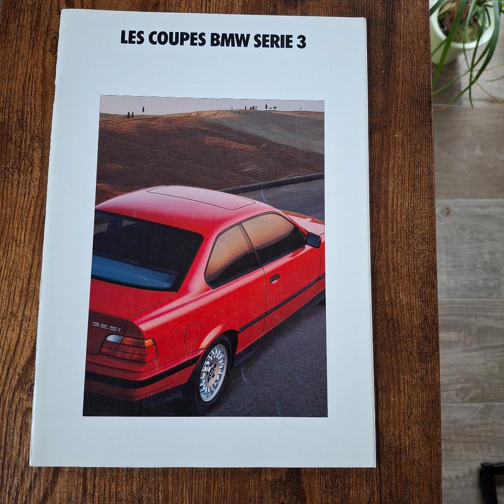Les Coupés BMW SERIE 3 1992, Boeken, Ophalen of Verzenden, Nieuw, BMW