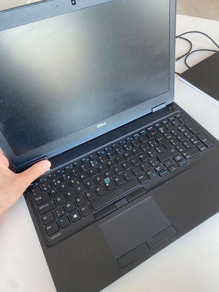 DELL Latitude 5580, Computers en Software, Ophalen, Gebruikt, 15 inch, 8 GB