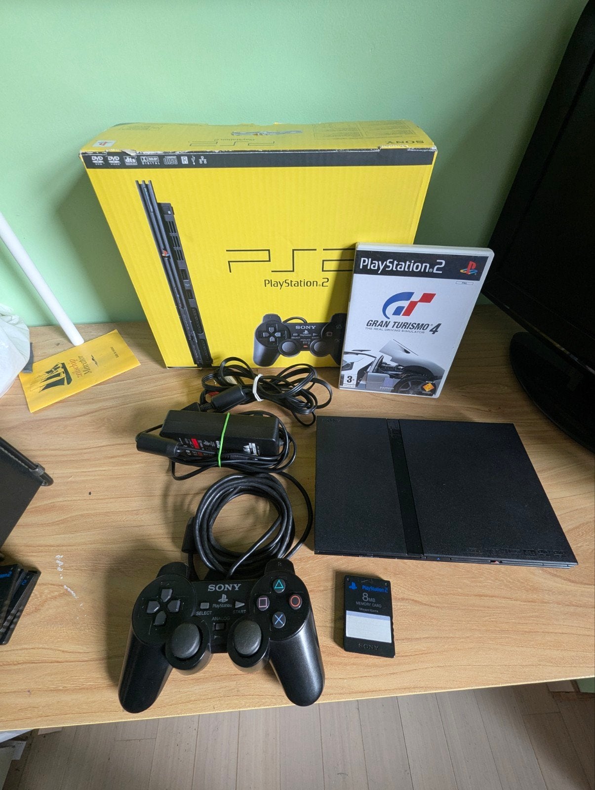 Playstation 2 slim complete+Gran Turismo 4, Games en Spelcomputers, Spelcomputers | Sony PlayStation 2, Zwart, Met games, Ophalen of Verzenden