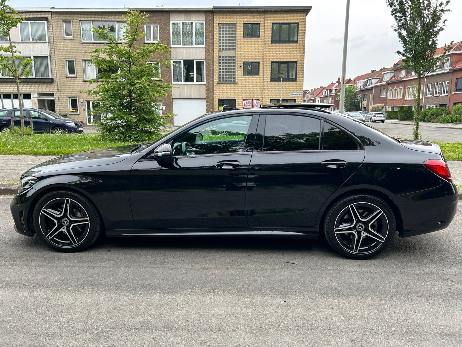 Mercedes c200d, Auto's, Automaat, Alcantara, Zwart, 5 deurs