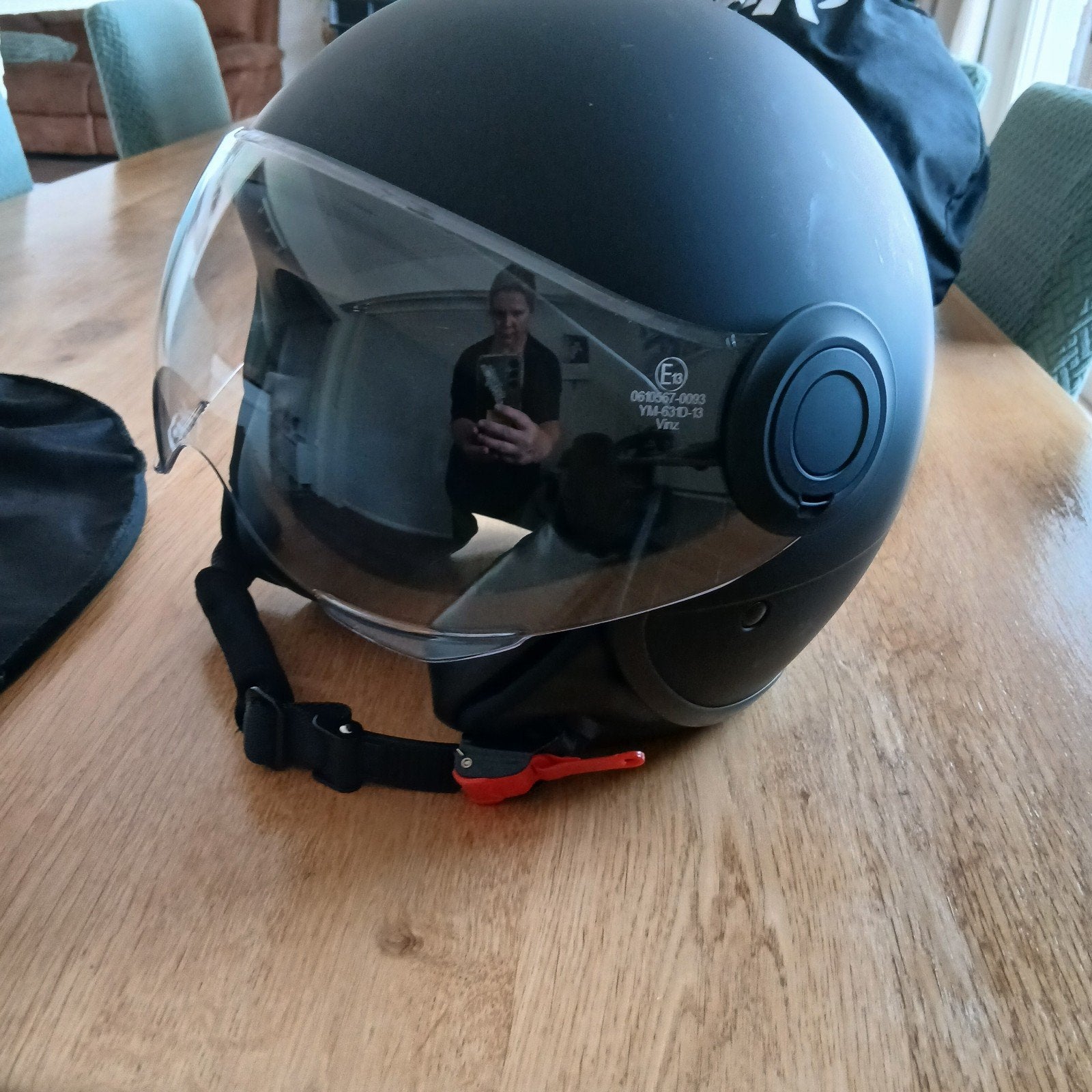 helm in nieuw staat maat M, Fietsen en Brommers, Brommerhelmen, Ophalen