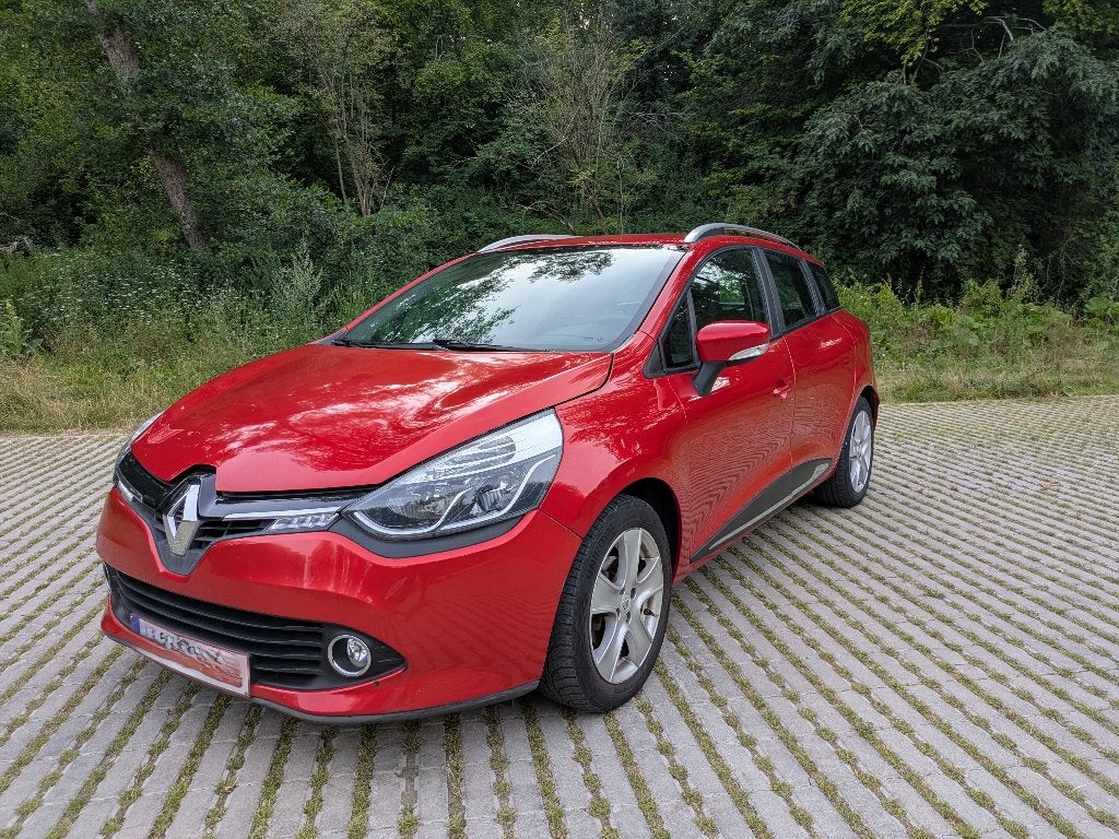 Renault Clio IV Grandtour Authentique 1.2 Essence - CT vente, Rouge, Euro 5, Boîte manuelle, 5 portes