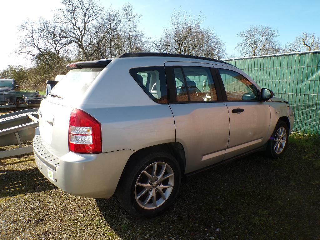 Jeep Compass 2.4i DACT + GPL, Autos, Argent ou Gris, Achat, Entreprise, 5 cylindres