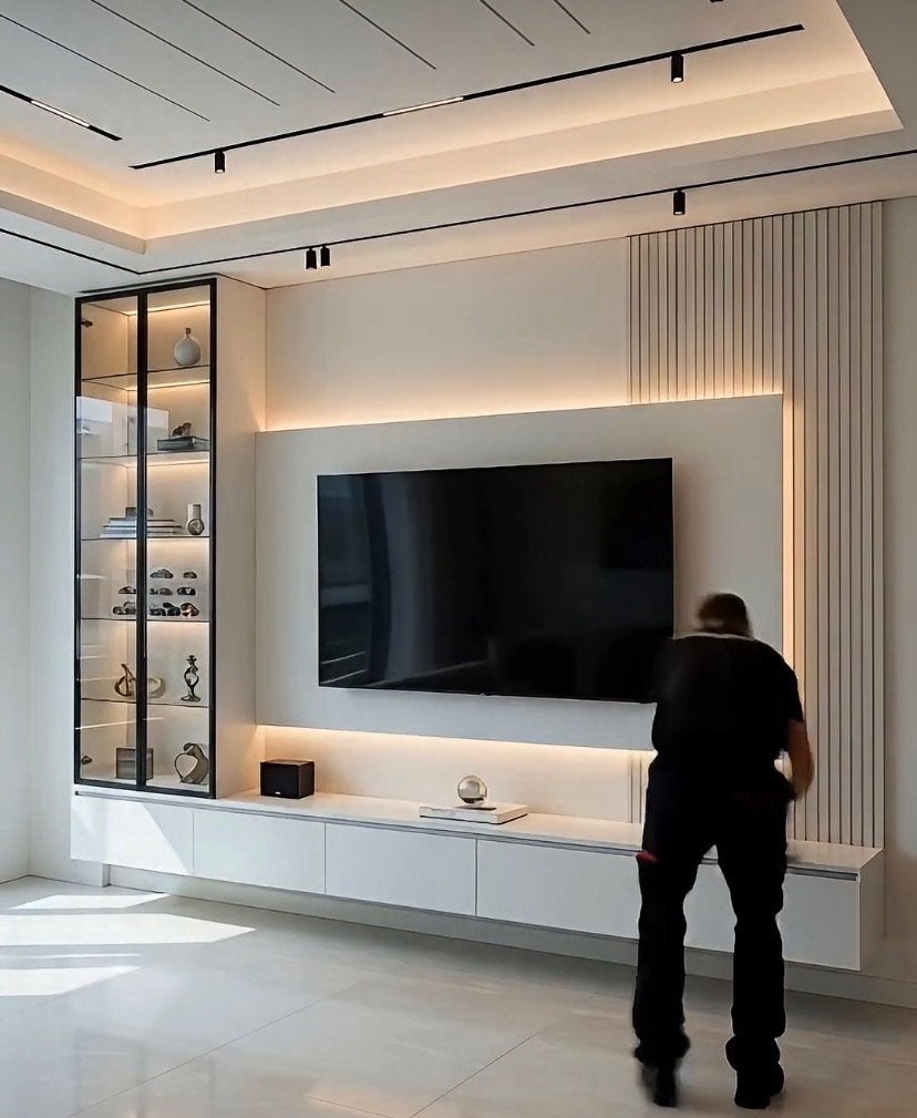 Gezocht: KLUSSER voor installation tv-wand met Led, Geen rijbewijs, Overige uren, Bouwnijverheid, Tijdelijk contract