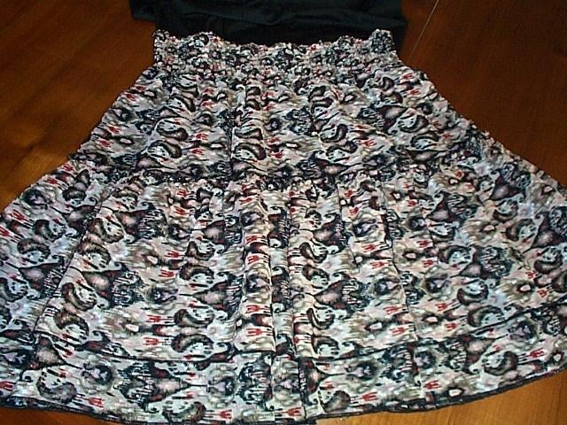 Prachtige nieuwe rok Essentiel Antwerp Np € 165, Neuf, Taille 38/40 (M), Enlèvement ou Envoi, Autres couleurs