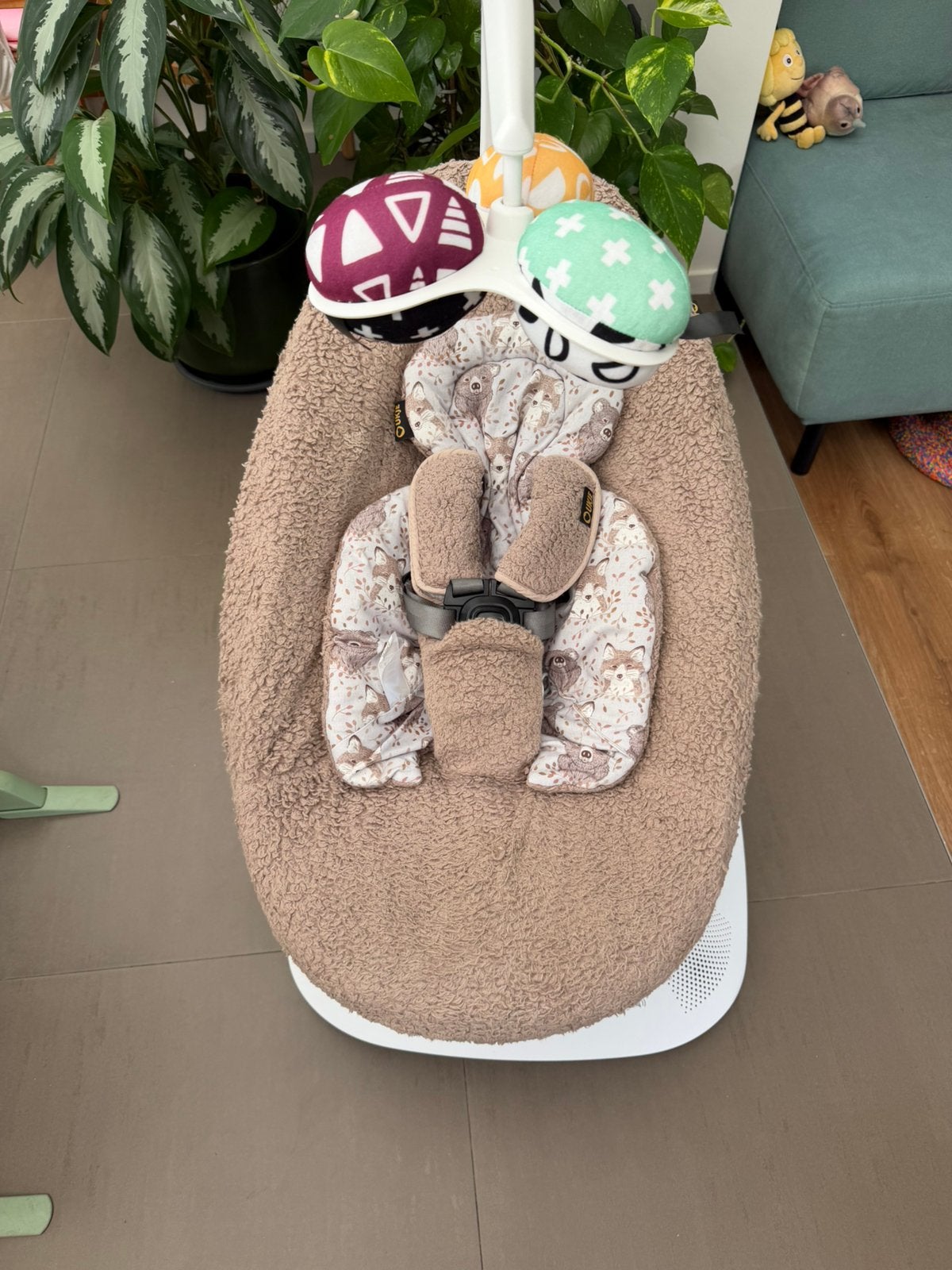 Mamaroo 5 4moms, Enfants & Bébés, Enlèvement, Comme neuf