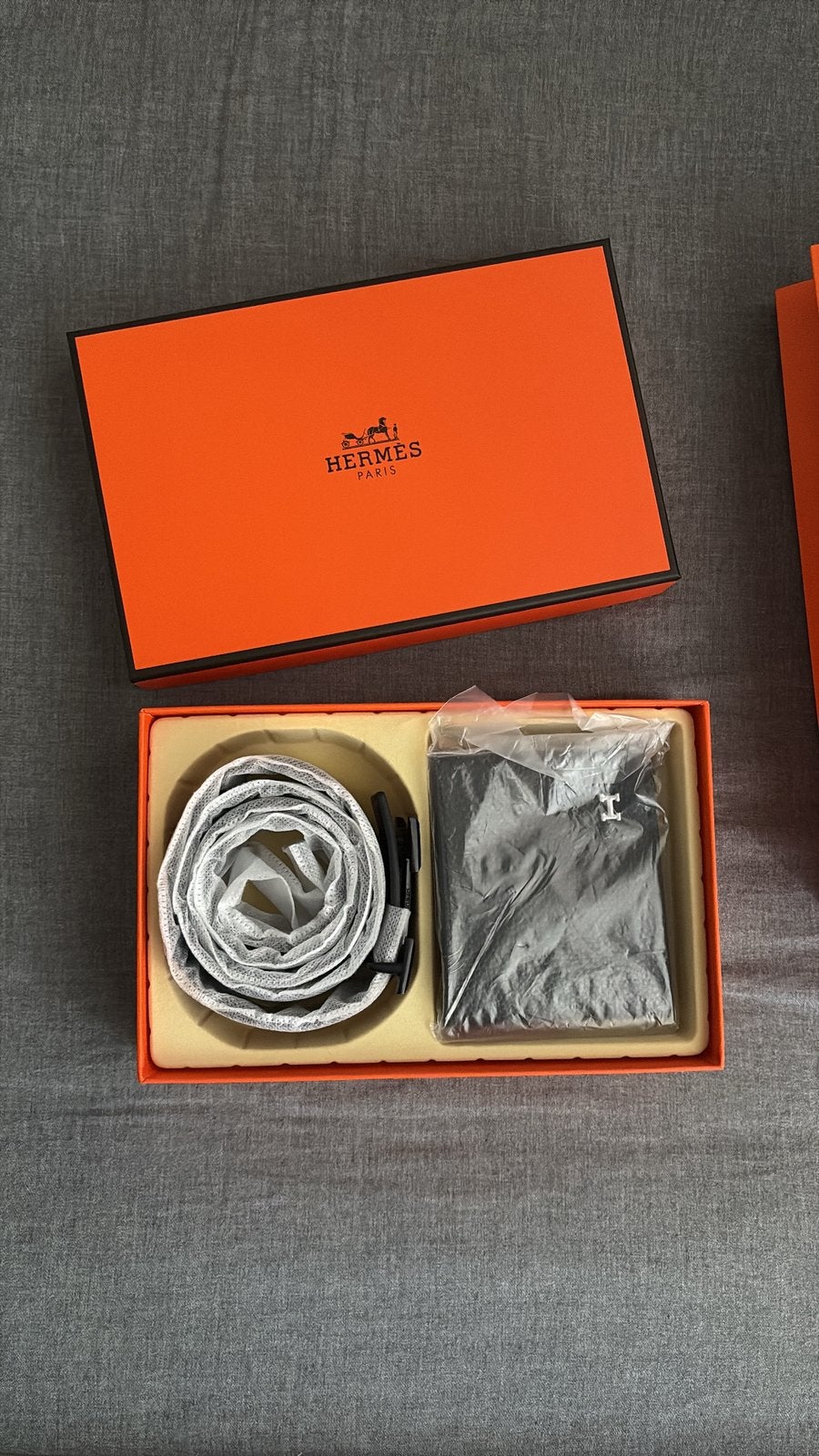 Hermès riem & portemonnee set – 105 cm, Ophalen of Verzenden, Zo goed als nieuw, Zwart, Riem of Ceintuur