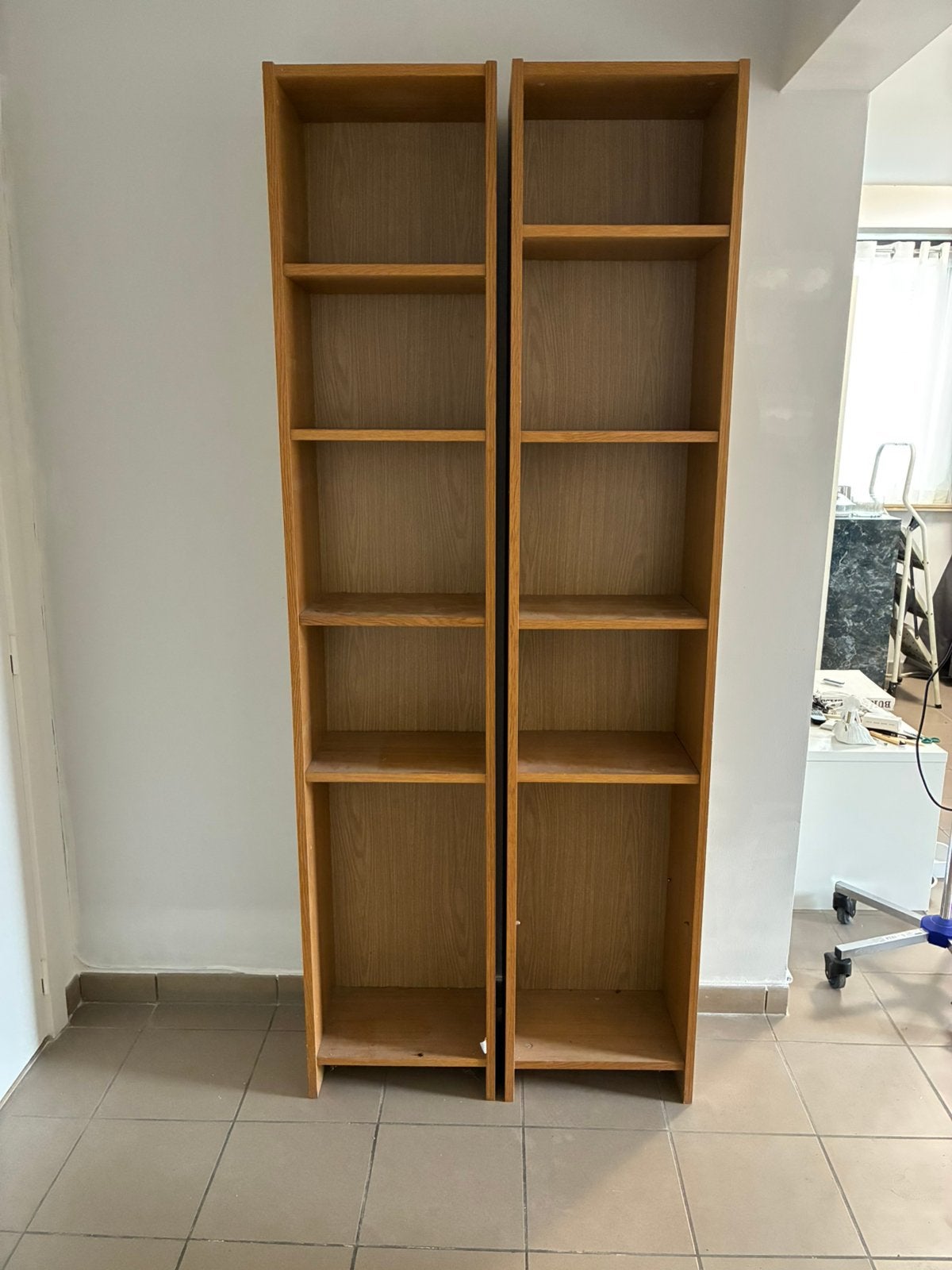2 armoires (vendues séparément), Enlèvement, Utilisé