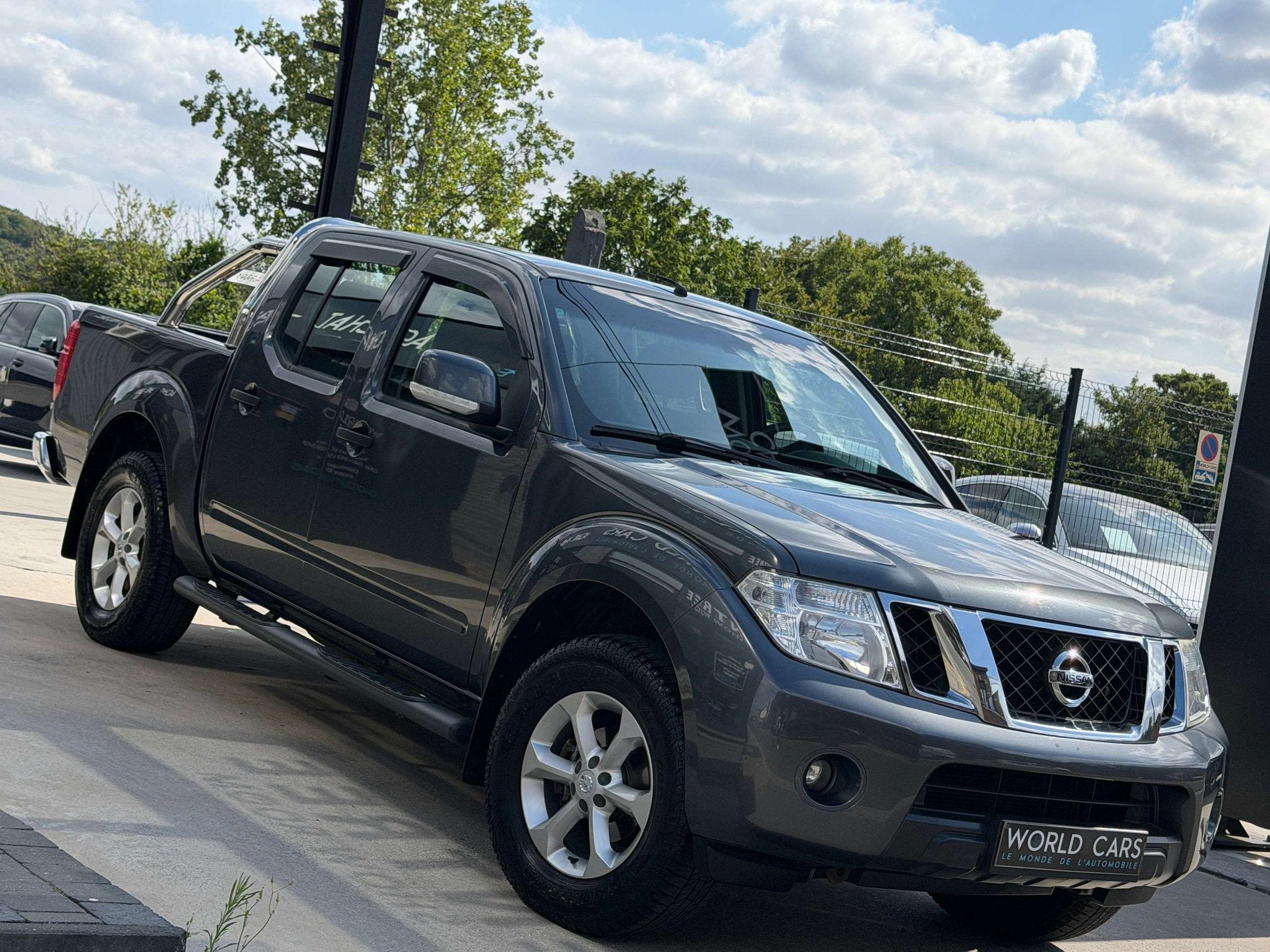 Nissan Navara 2.5 dCi 4x4 - TVAC- BTW-IN- DOUBLE CABINE- CRU, Autos, Achat, 4 portes, Entreprise, Boîte manuelle