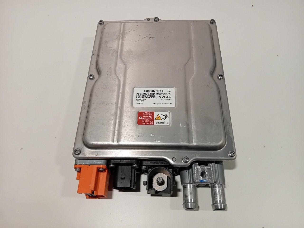 Converter Audi Q8, Onderdelen@venauto.nl, Van der Ven Autorecycling B.V., Gebruikt, Ettenseweg 76, 4706 PB Roosendaal, The Netherlands
