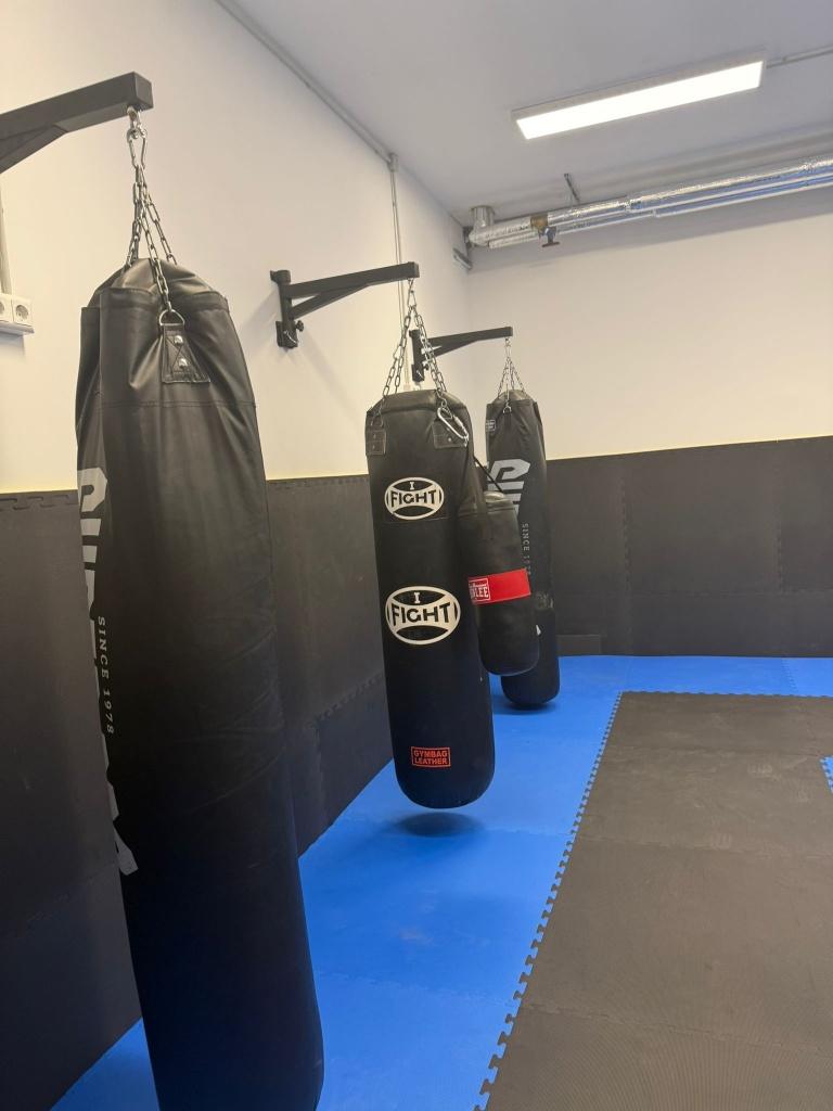 Tatamis PREMIUM 1mx1mx2.6cm epaisseur. Mousse EVA Jaune/noir, Sport en Fitness, Vechtsporten en Zelfverdediging, Info@kriden.be