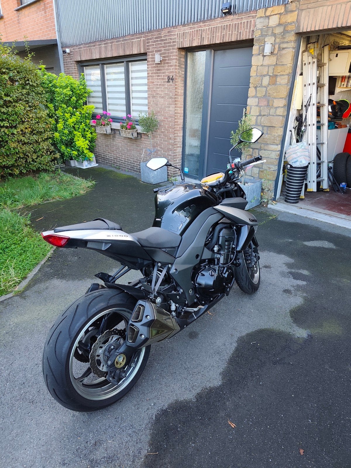 Kawasaki z1000, Motoren, 4 cilinders, Particulier, 1000 cc, ABS