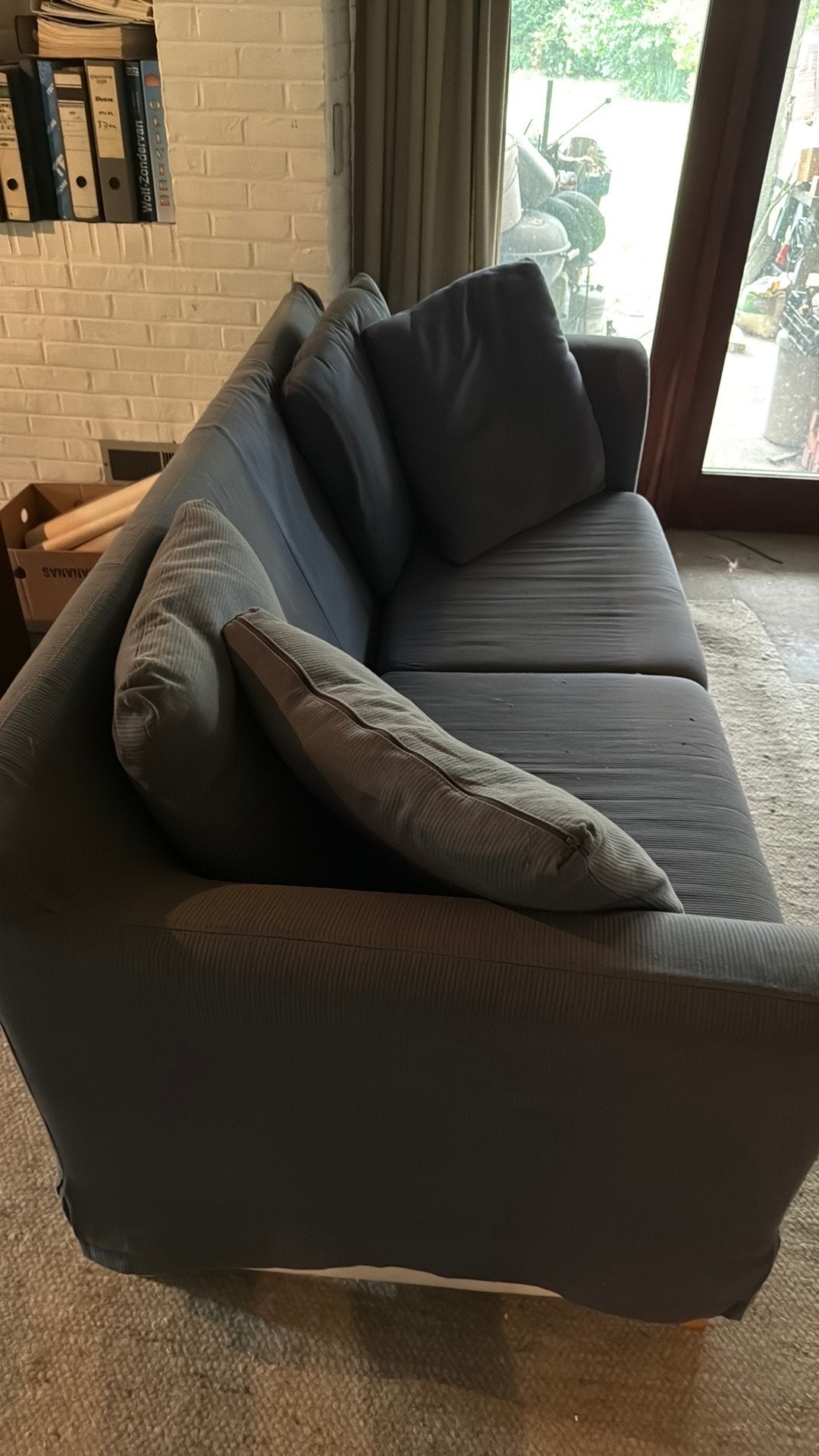 Le canapé 3 places peut être récupéré gratuitement, Maison & Meubles, 200 à 250 cm, Bois, Enlèvement, Utilisé