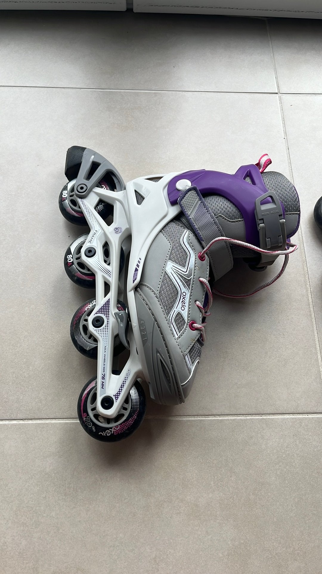 Roller fille ajustable, Sports & Fitness, Autres marques, Rollers 4 roues en ligne, Réglable, Enlèvement