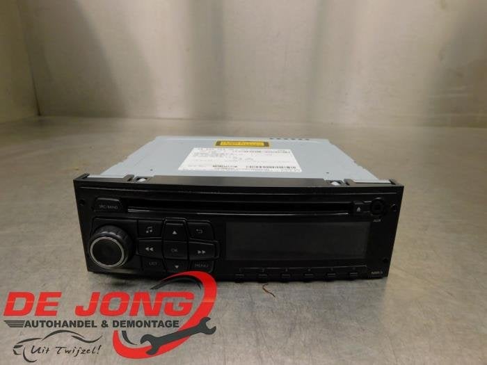 Radio CD Speler van een Peugeot 208, Gebruikt, -, -, Ophalen of Verzenden