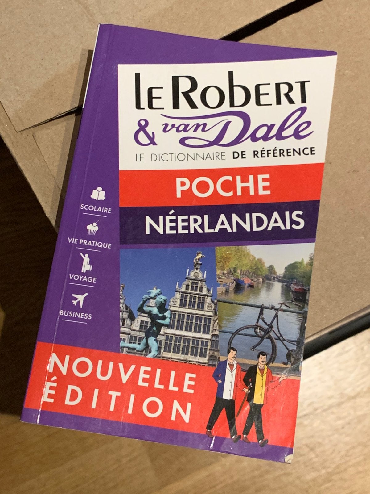 Robert van dale, Livres, Enlèvement, Comme neuf, Van Dale, Néerlandais