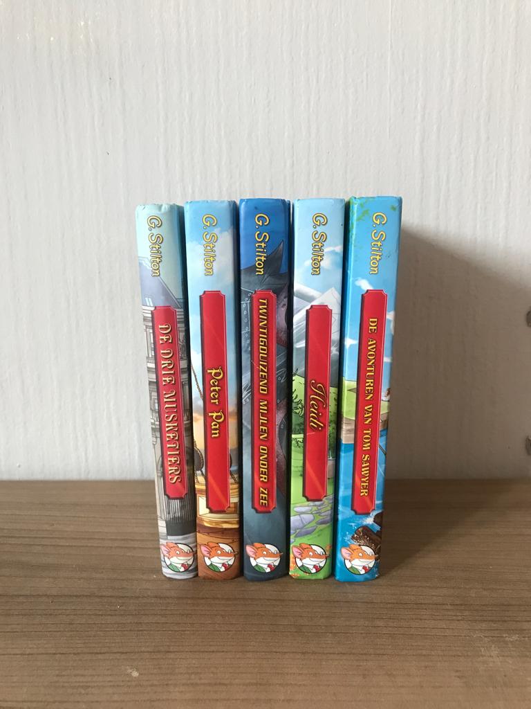 Geronimo Stilton – Sprookjes & Klassiekers (5 boeken, 2010), Boeken, Kinderboeken | Jeugd | onder 10 jaar, Zo goed als nieuw, Sprookjes