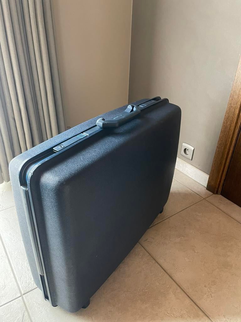 Valise bleue Samsonite, 70 cm ou plus, Plastique dur, Enlèvement, 45 à 55 cm